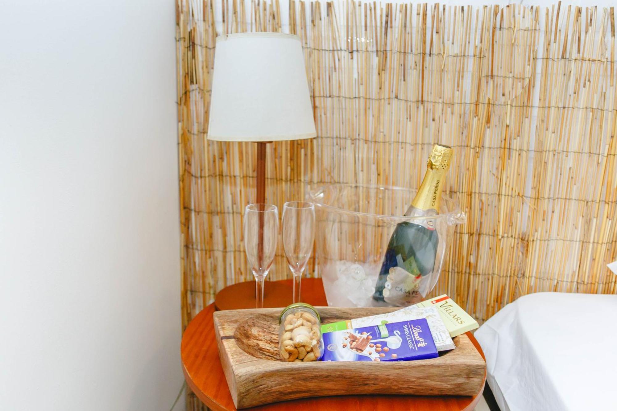 Palace Beach Hostel Рио де Жанейро Екстериор снимка